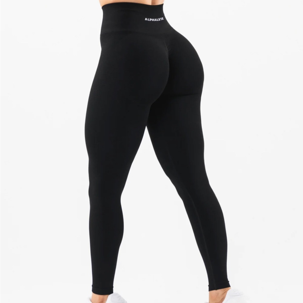 Alphalete Amplify leggings size small color black